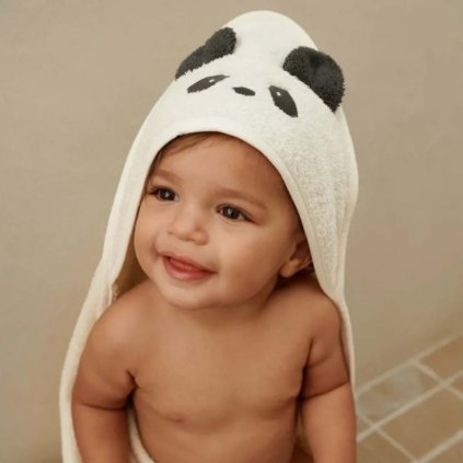 LIEWOOD Albert Kojenecká osuška s kapucí Panda Creme de la creme