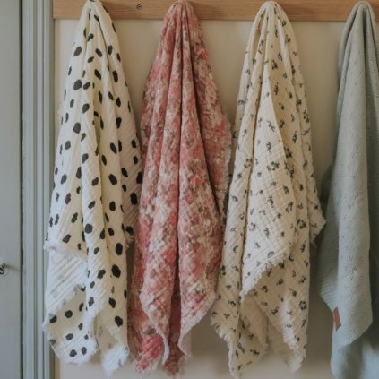 ELODIE DETAILS Bavlněná deka River Rose