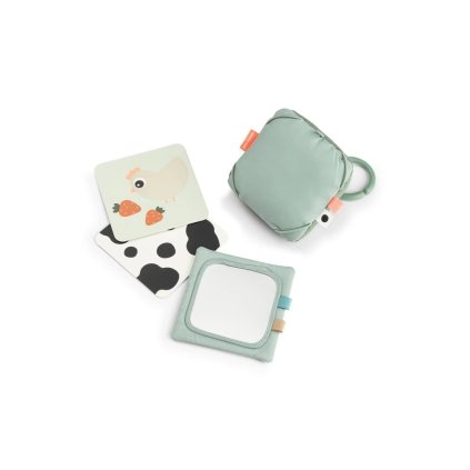 DONE BY DEER Dětské kontrastní karty s držákem Tiny farm zelené