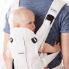 BABYBJÖRN Nosítko We Air White Mesh