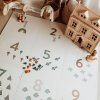 PLAY AND GO Tiloo EEVAA Podložka na hraní a domeček Numbers