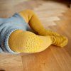 GOBABYGO Protiskluzové punčochy Mustard