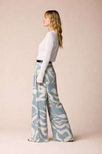 4e50fe5c 1ecf 4a01 9b26 c4d4e69d0138