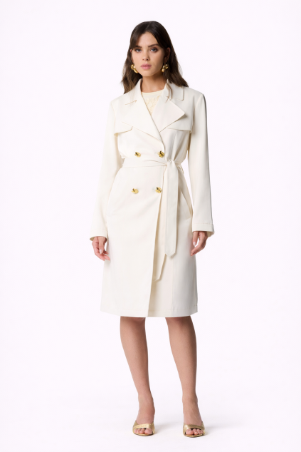 Elegantní podzimní look s trenčkotem