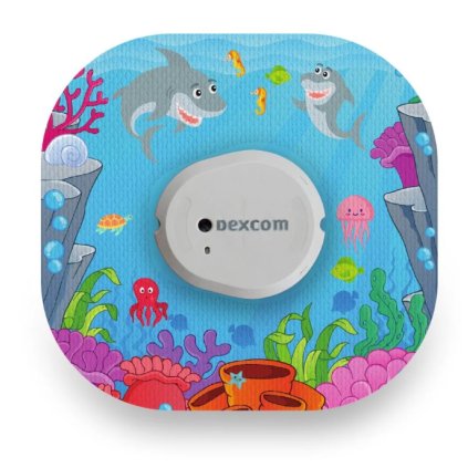 NG700037 Smiley Shark