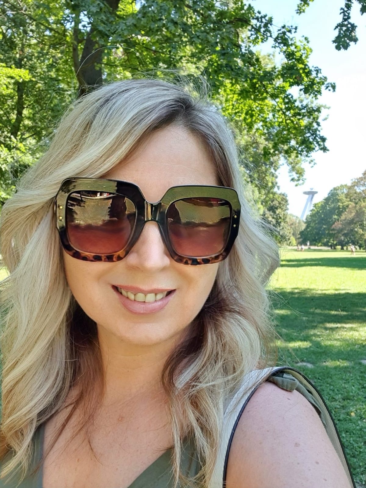 911ea885-a06f-48f6-bb7f-ef306a569410