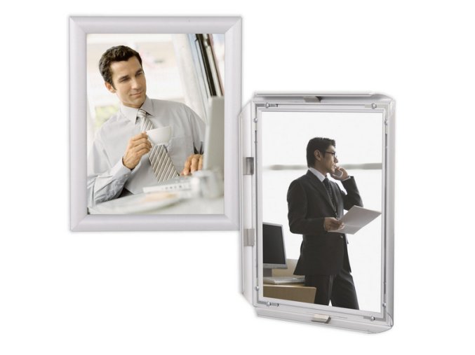 6958E41B 5B4E 4D10 A05E 30704E238DA4 E739E2B7 49DA 4B5F B833 106C97EA01B9