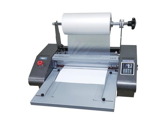 86025372 9FDC 499E B8FD 31549E5643D2 1D39CF64 3148 45A5 94A4 8E99B2EB799C