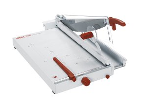 669C4D7C 3DBA 4AD7 9DD8 EFA6E7964AD4 DAF94026 F2A9 4018 9FCE 61BDD22D8767