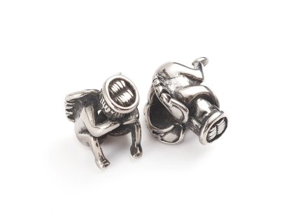 c91fed4f 24bd 45e5 bdac dc587752c035