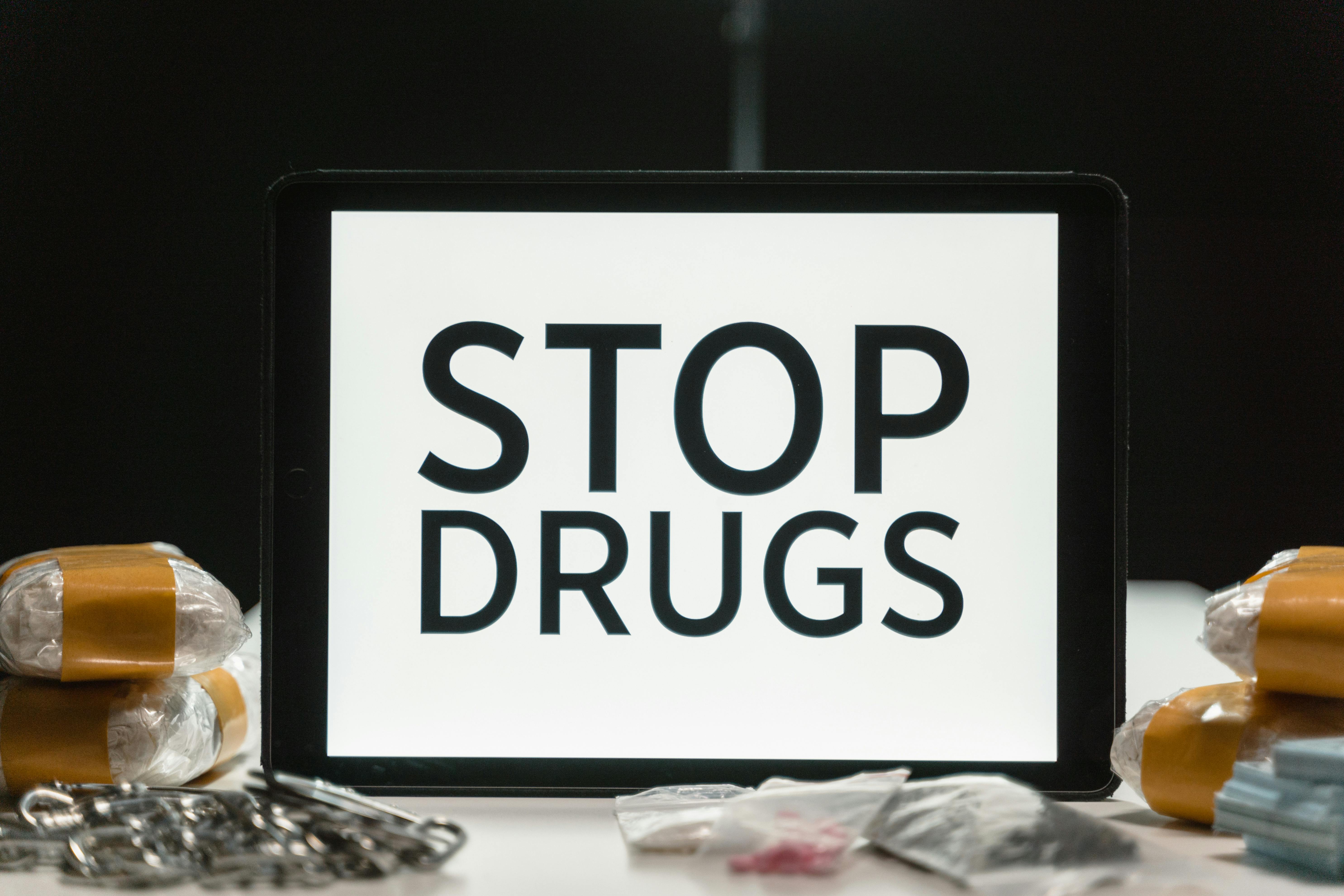 Transparentní testování na drogy: Ochrana zaměstnanců a firemních hodnot