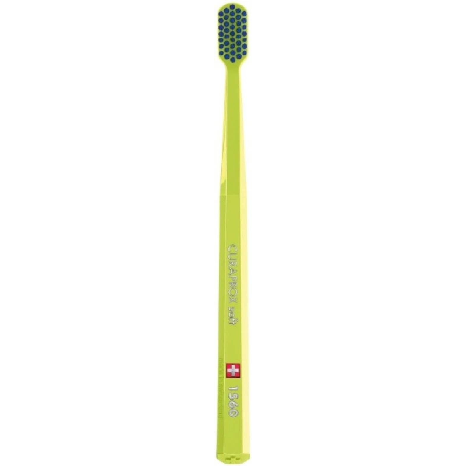 Curaprox CS 1560, Zubní kartáček soft, 1 ks Barva: Žluto-modrá