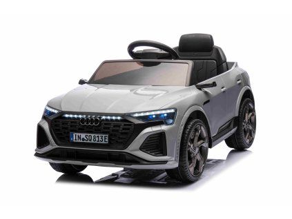 Vozidlo Audi SQ8 šedé