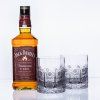 Broušené sklenice s alkoholem