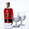 Broušené sklenice s alkoholem