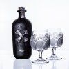 Broušené sklenice s alkoholem