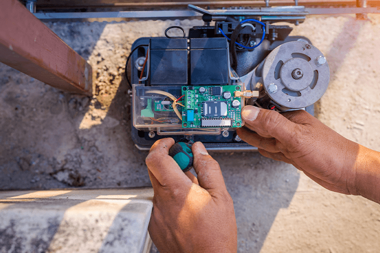 Montáž pohonů vrat