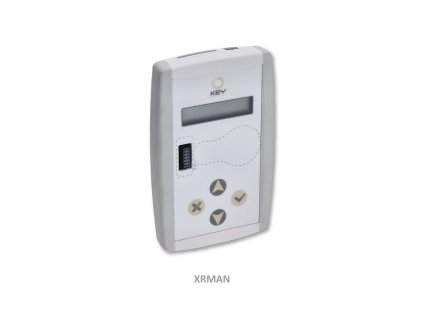 Kapesní programátor pro vysílačky s XR kódem