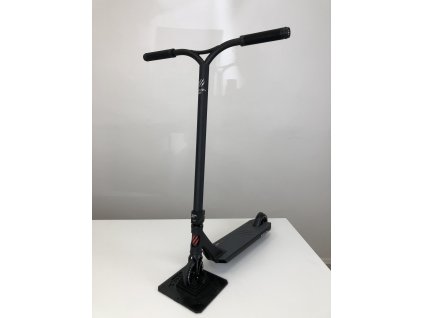 Freestyle koloběžka Bestial Wolf R12 Spark 460mm černá