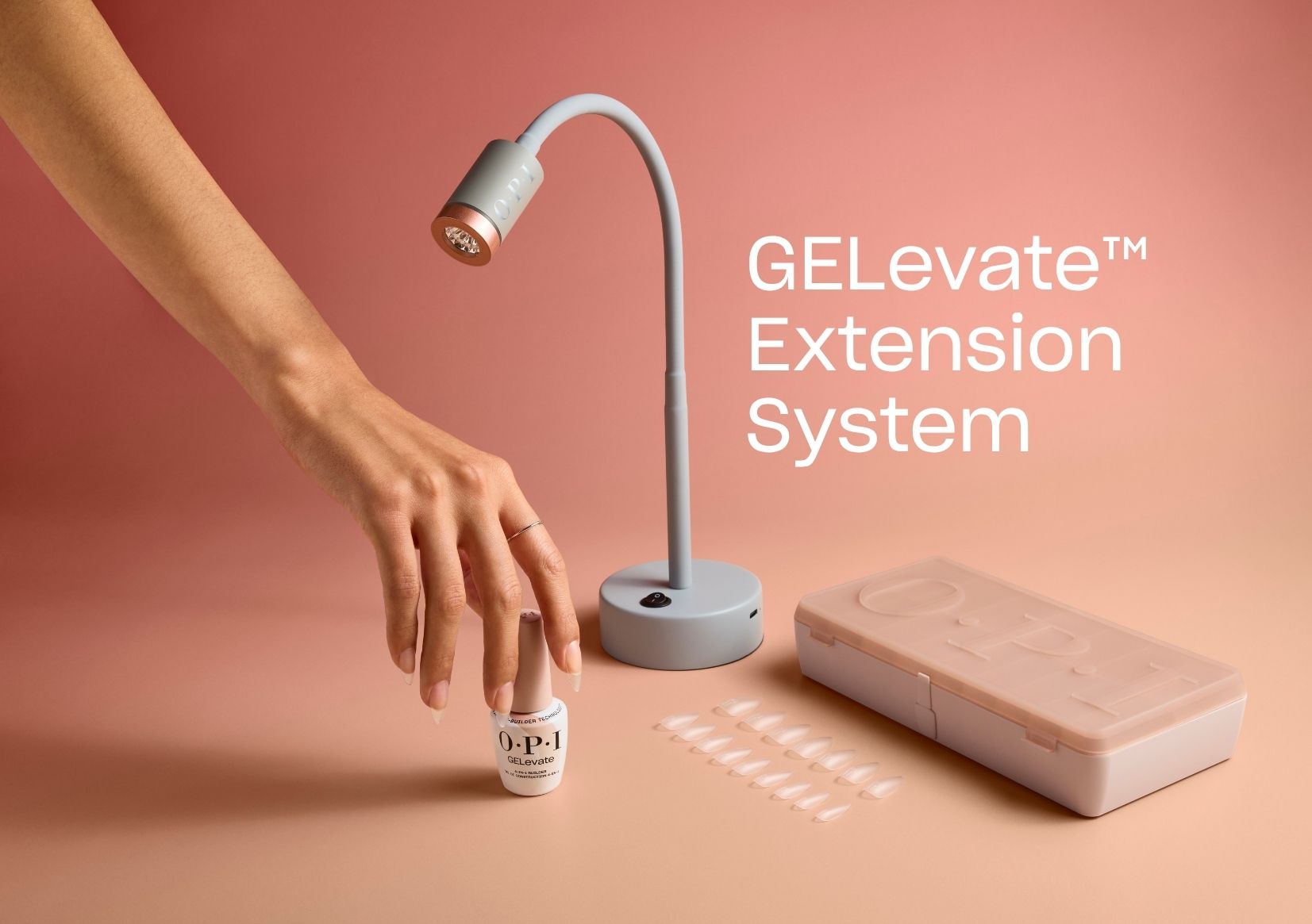 Rozjasněte své nehty bezpečně s novinkou GELevate™ Extension System