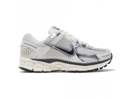 Nike Zoom Vomero 5 Photon Dust Metallic Silver 1
