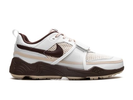 Zoom Field Jaxx x Travis Scott Light Chocolate 11