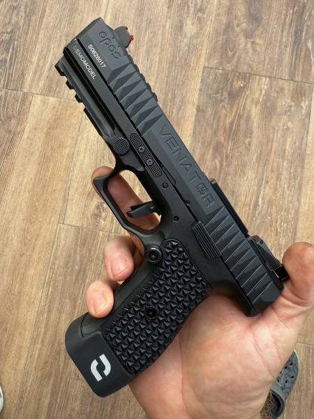 OPOS Venator