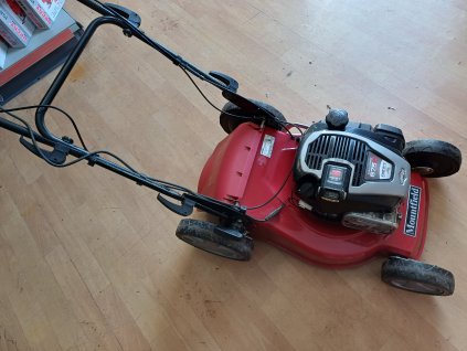 Benzínová sekačka s pojezdem s el. startováním 4S