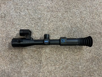 Pard DS35 940nm 5,6x LRF - KOMISE