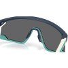 24565 6 oakley bxtr matte abys w prizm black