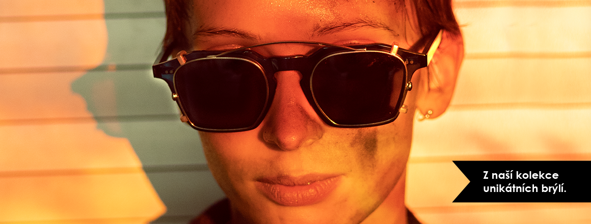 Z naší kolekce unikátních brýlí