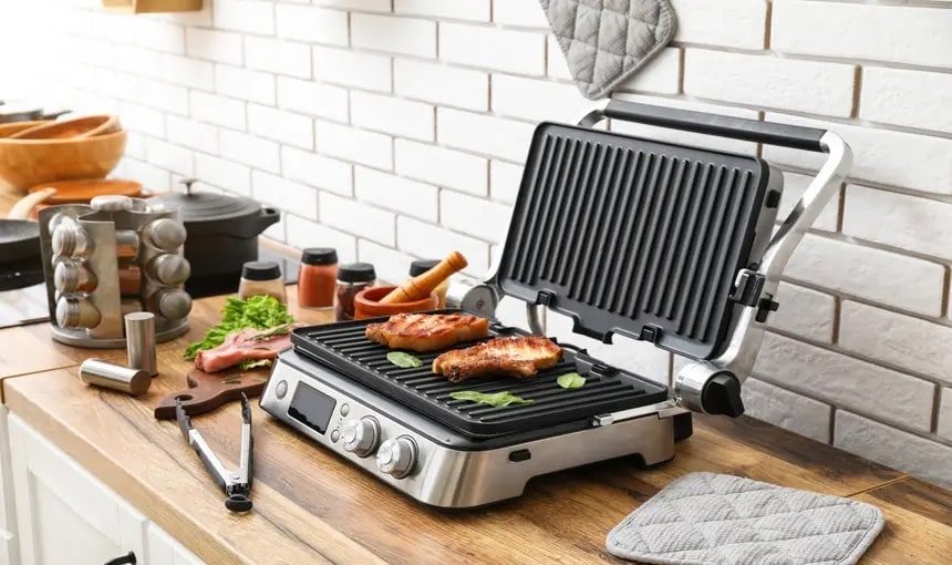 Velký test grilů: Elektrický, plynový či na uhlí? Poradíme, jak vybrat