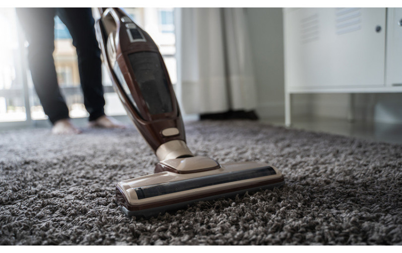 Tyčový vysávač: 5 dôvodov, prečo si ho zamilujete