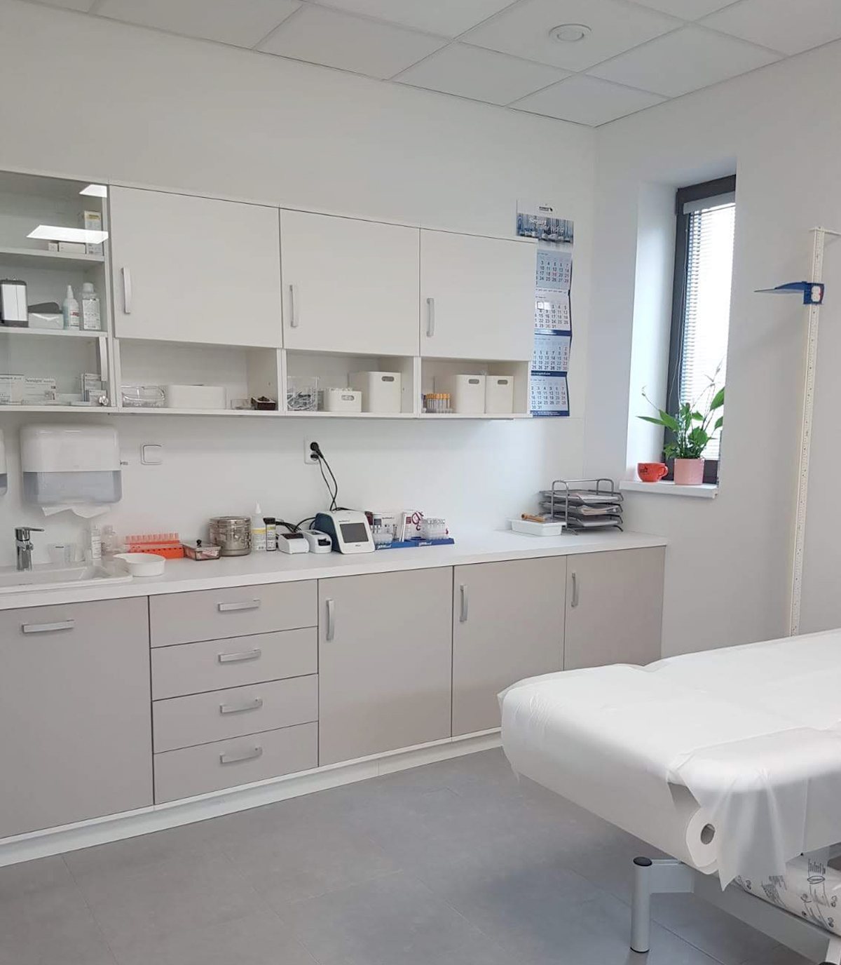 Nábytok do ordinácie praktického lekára