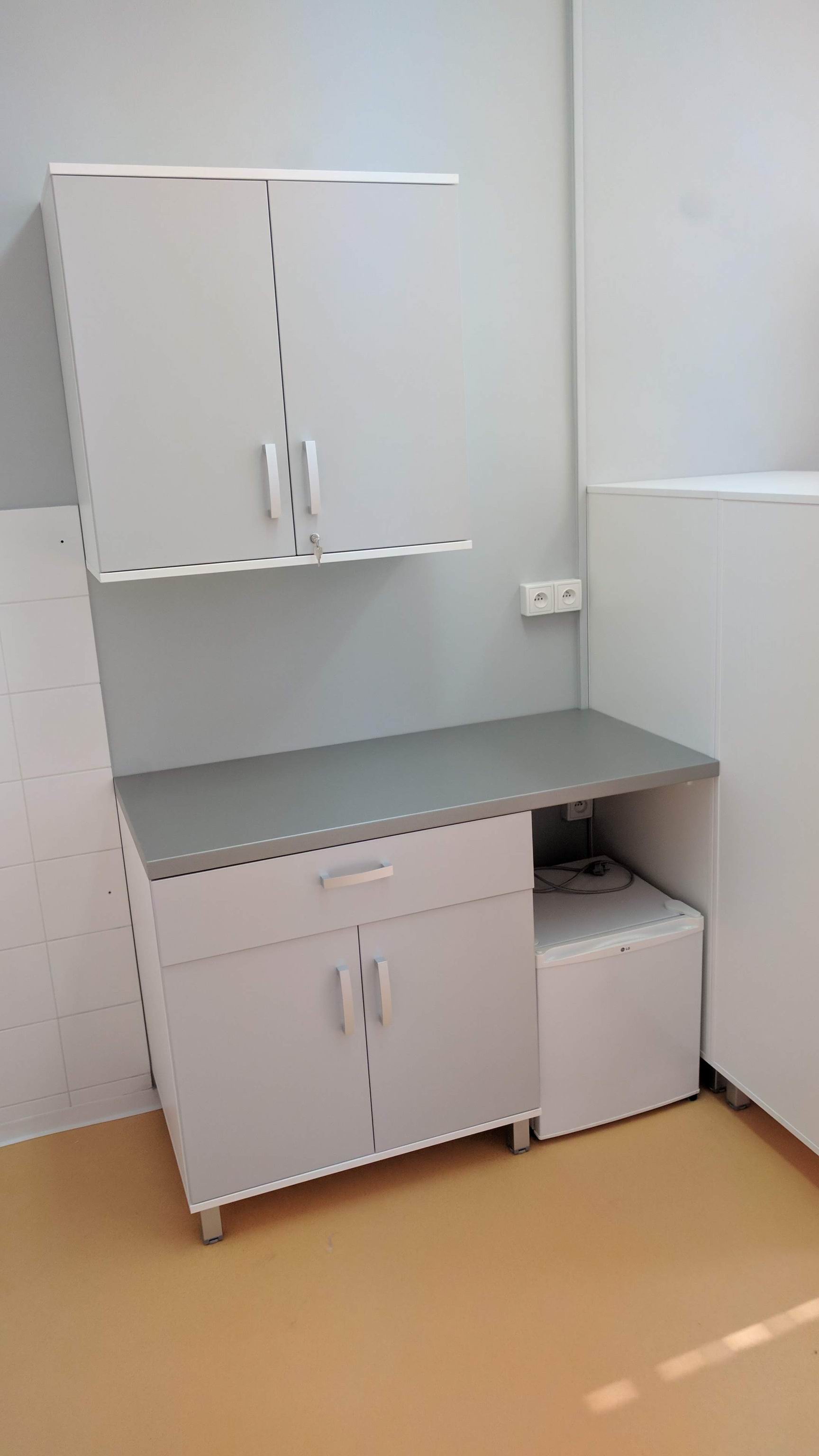 Zdravotnický nábytek Pardubice