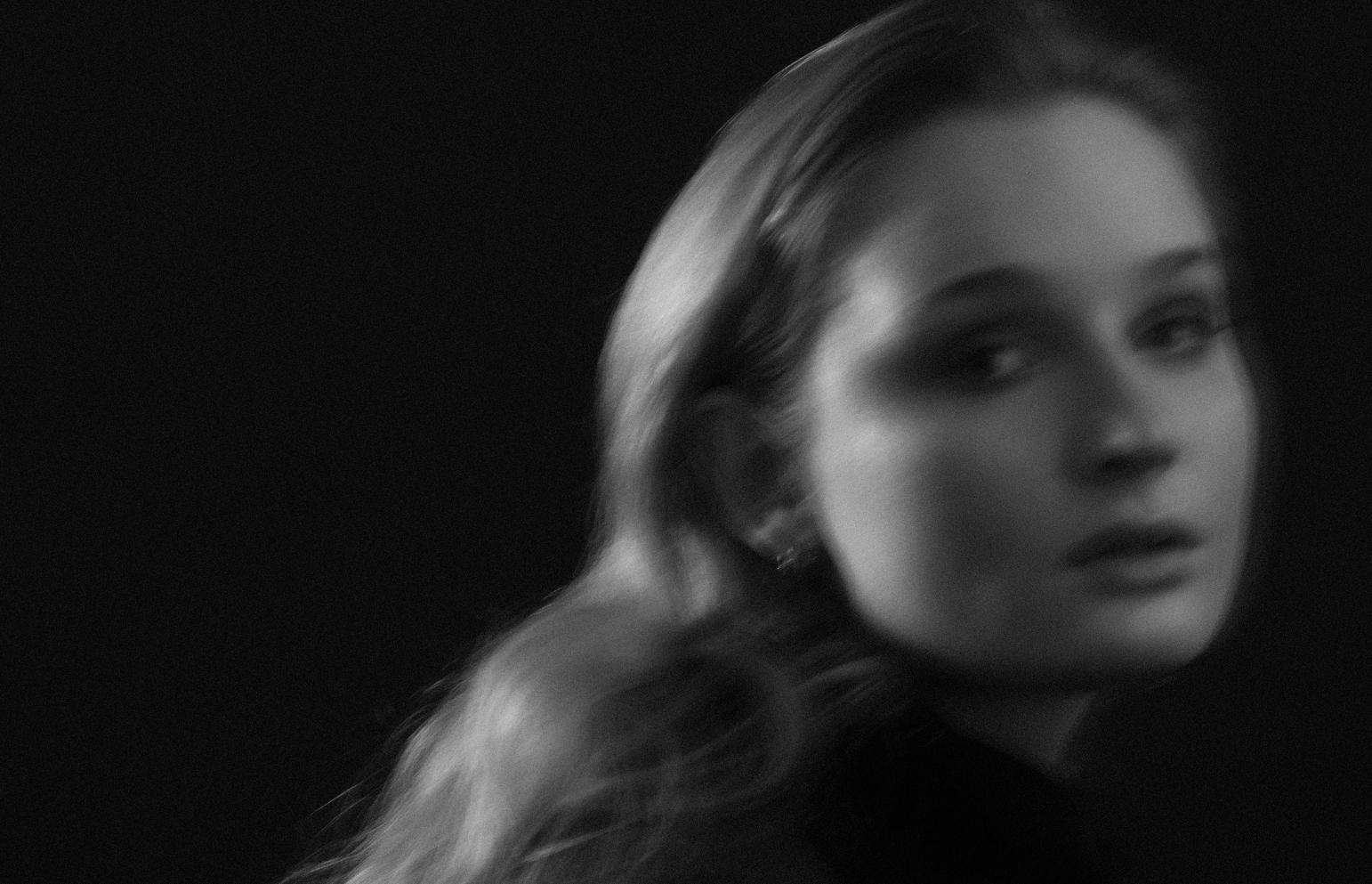 Od bolesti k rovnováze. Průvodce PMS, který opravdu funguje.