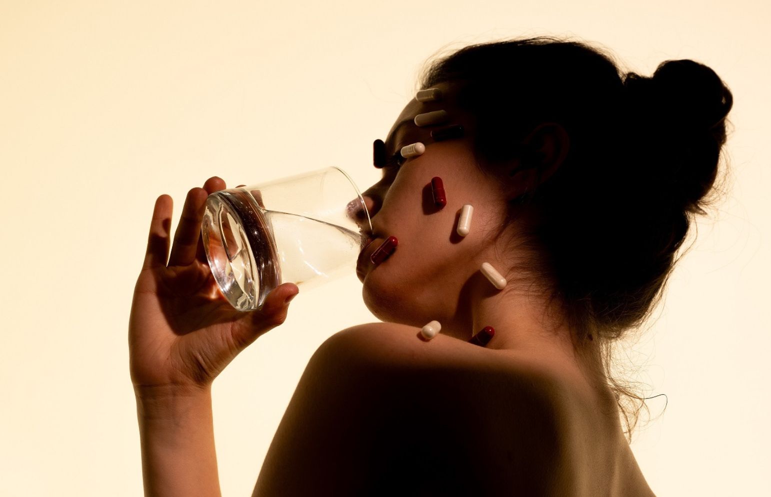 Menopauza více než zdvojnásobuje riziko vzniku ztukovatění jater. Víte proč?