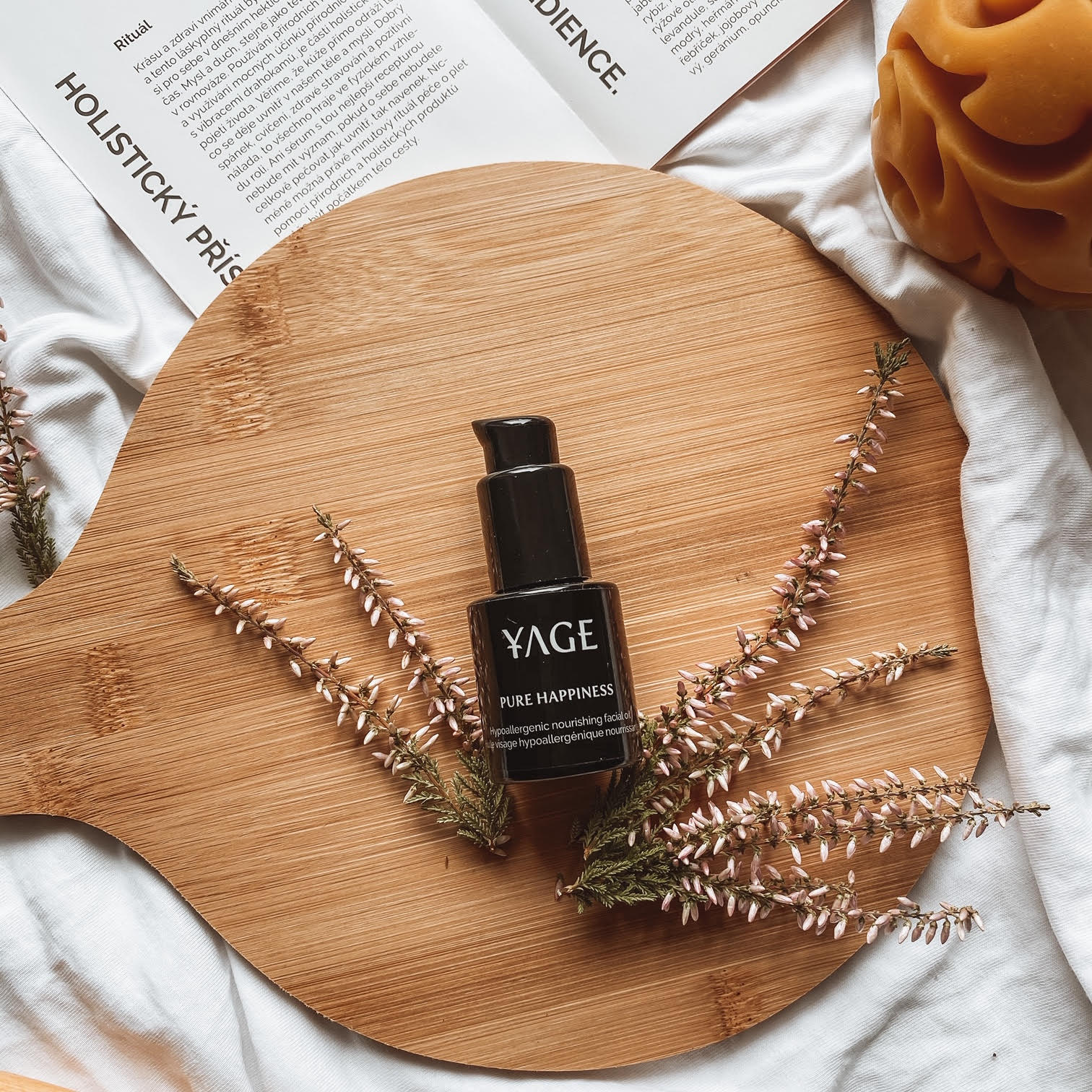 Zaostrené na zloženie YAGE Č. 6 Pure Happiness a Balzam Golden Turmeric