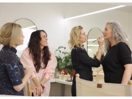 Malý kurz sama sobě vizážistkou - denní make-up