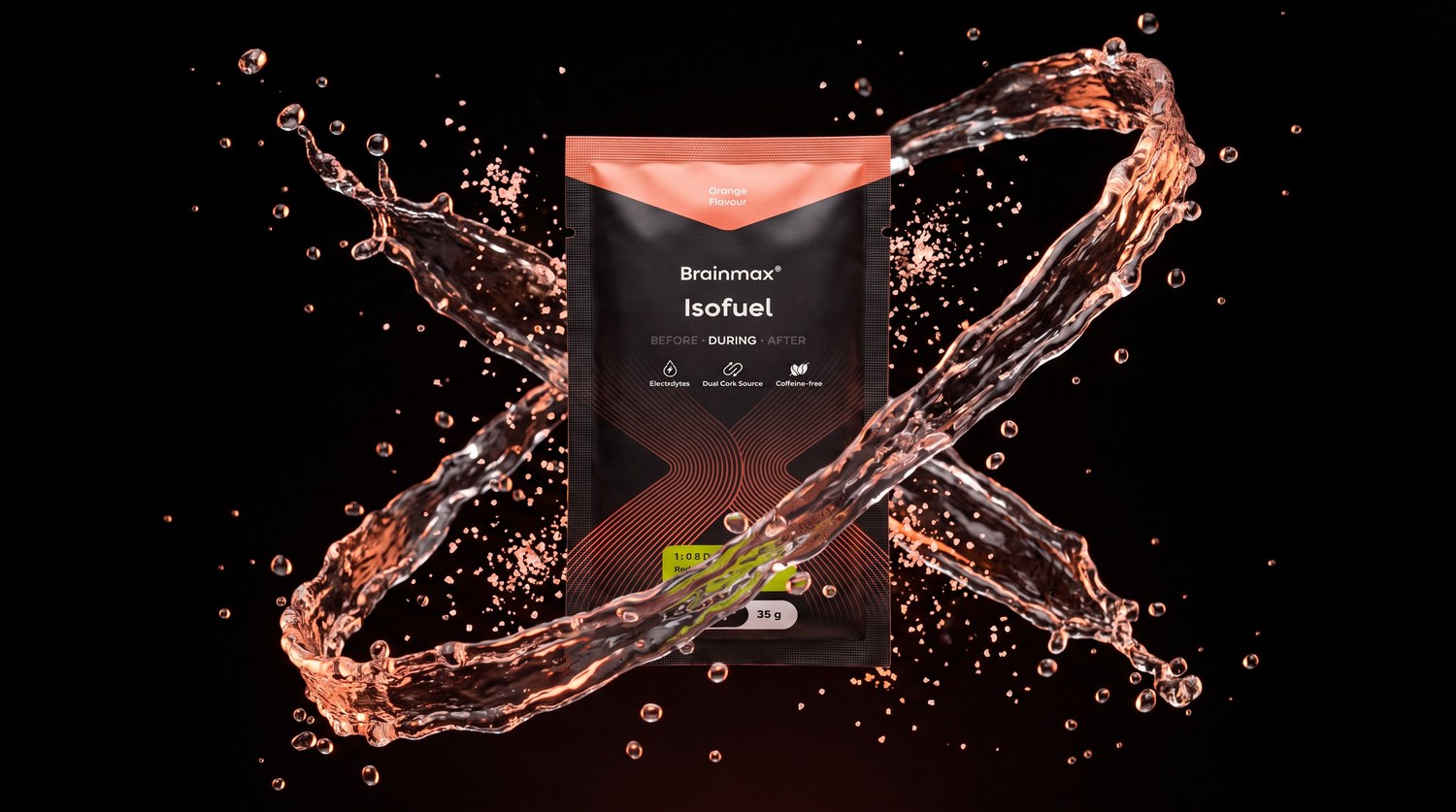 BrainMax Isofuel Orange, sáček obklopený vodní tříští