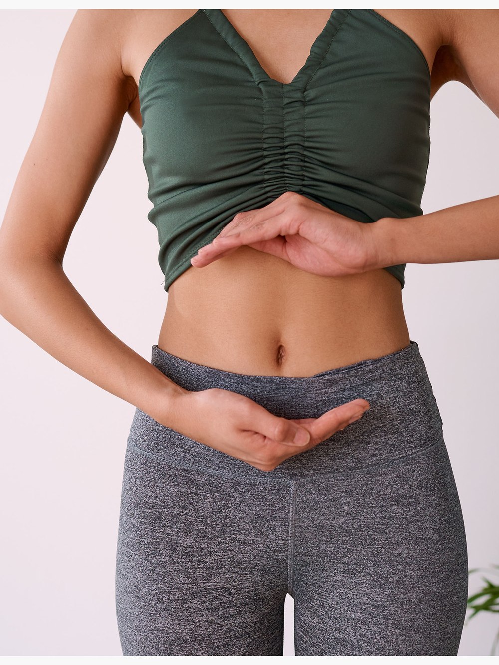 Žena s BrainMax Women Probiotics