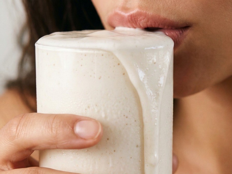 BrainMax Organic Milkshake Protein - nápoj
