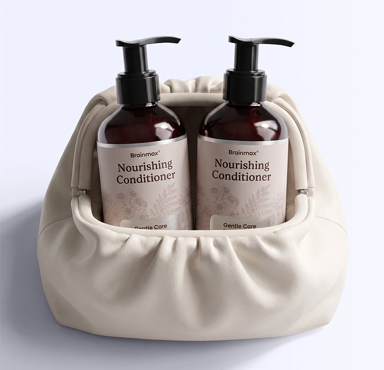 Dvě lahve Brainmax Nourishing Conditioner v krémové kabelce