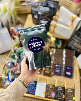 POZOR! 🚀 Hlášení z paluby Organic Market: Objevili jsme Hvězdný prach a je… tmavý, intenzivní a návykově dobrý! 🍫...