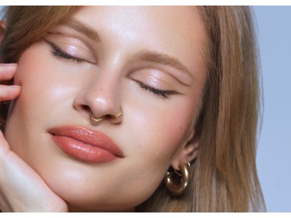 Make-up GENERACE ALFA - kurz líčení od 10 let