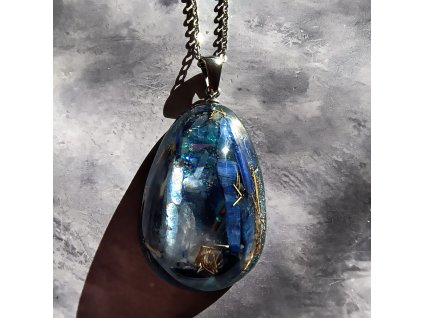 Orgonitový přívěsek "Průzračná hloubka": Kyanit a Křišťálová špice