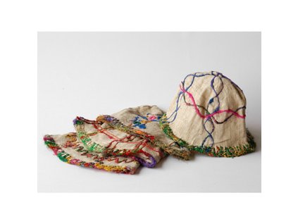 Klobouček konopný s hedvábím světlý