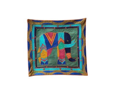 Vyšívaný polštář 45x45 kaross (14)