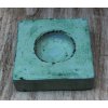 Stojánek - svícen na svíčky plochy zelený 10x10cm