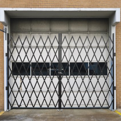 us SSFDMSM2X3.66M001V0 original img v1 folding security gate m100 1.1